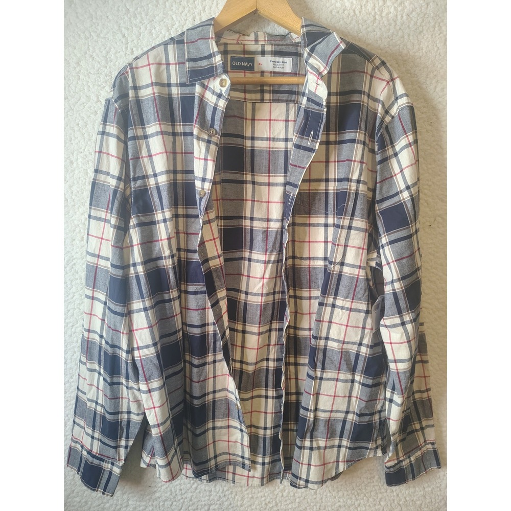 Old Navy Everyday Shirt XL Regular Fit Built-In Flex Plaid Button Down Navy Red